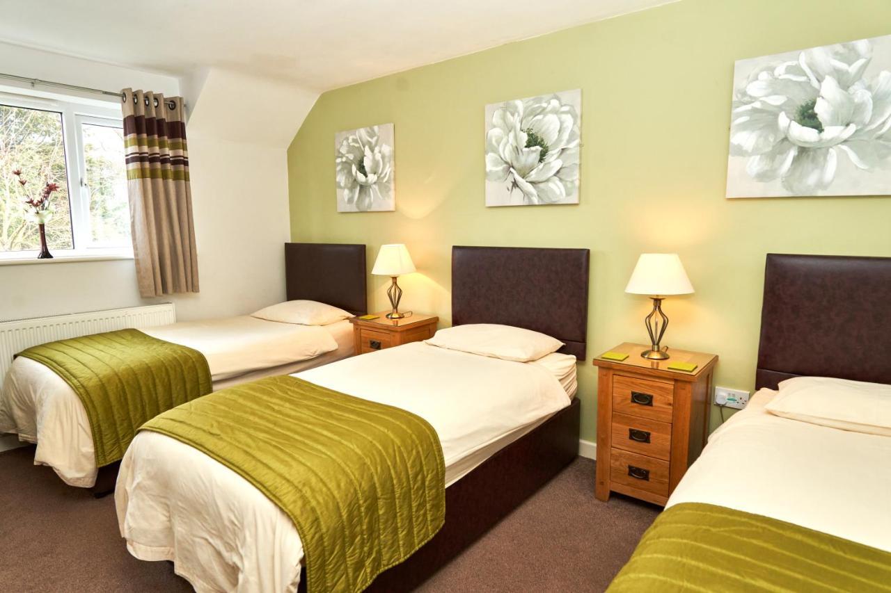 The New Inn Hotel Shottery Екстериор снимка